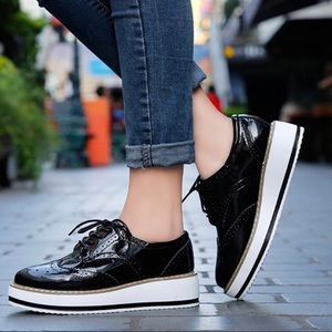 Women's Platform Lace-Up Wingtips Square Toe Oxfords Leather Shoe Size 8 Black